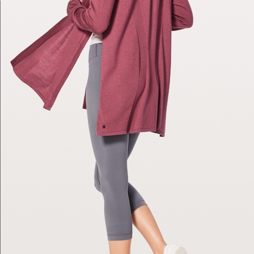 NWT SO MERLOT LULULEMON BLISSFUL ZEN SWEATER SLITS - Picture 6 of 8